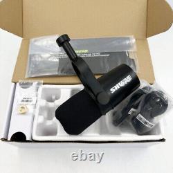 NEW Shure MV7 Cardioid Dynamic Vocal / Broadcast Microphone USB & XLR Outputs