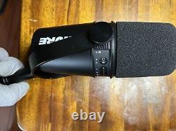 New Shure MV7 Cardioid Dynamic Vocal / Broadcast Microphone USB & XLR Outputs