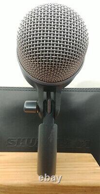 SHURE Beta 52A Supercardioid Dynamic Kick Drum/Bass Microphone
