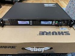 Shure AXT400 Axient Wireless Dual Receiver (470-698 MHz) Clean Nice A Band