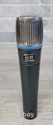 Shure BETA 57 Supercardioid Dynamic Microphone