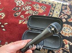 Shure KSM8B Dualdyne Cardioid Dynamic Vocal Wired Microphone Black