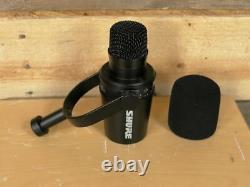 Shure MV7 USB/XLR Podcast Microphone Black Excellent Condition