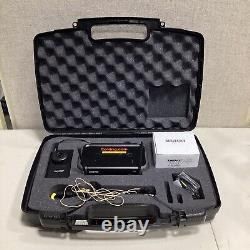 Shure PGX2, PGX4 Handheld Wireless Microphone System with Carrying Case Untested