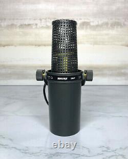 Shure SM7 Dynamic Microphone