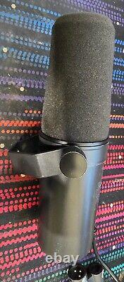 Shure SM7B Cardioid Dynamic Vocal Microphone