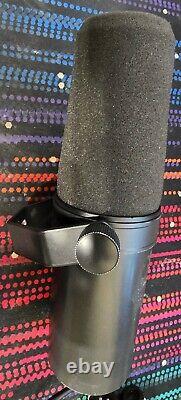 Shure SM7B Cardioid Dynamic Vocal Microphone