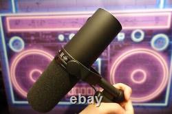 Shure SM7B Cardioid Dynamic Vocal Microphone with Triton Audio Fethead
