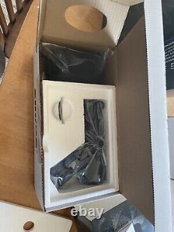 Shure SM7B SEALED Cardioid Dynamic Vocal Microphone