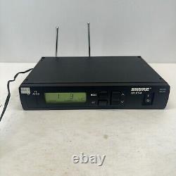 Shure ULXS4 Wireless mic Standard Receiver 662-698 MHz-M1 only recieiver
