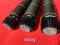 Ensemble de 3 microphones dynamiques Shure SM57, livré avec des câbles XLR professionnels / pinces