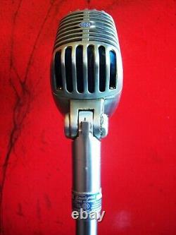 Microphone Shure 55S dynamique cardioïde vintage de 1960 avec pied E. V 423A Elvis Propriété