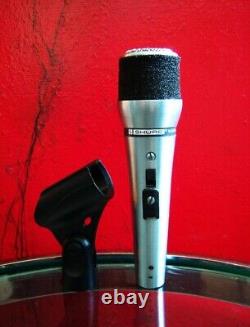 Microphone Shure PE-52 dynamique cardioïde Hi Z des années 1970 avec accessoires PE-54