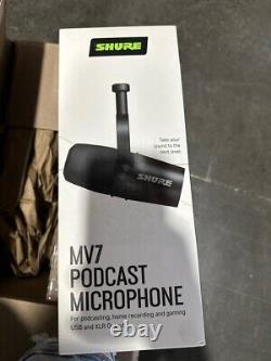 Microphone USB Shure MV7 pour les podcasts, l'enregistrement, le streaming en direct et le jeu.