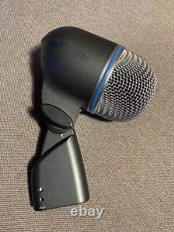 Microphone de grosse caisse dynamique supercardioïde SHURE Beta 52A. État impeccable