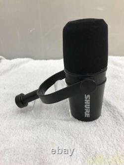 Microphone dynamique SHURE Modèle No. MV7X en provenance du Japon