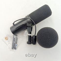 Microphone dynamique SM7DB noir avec préampli intégré pour streaming et enregistrement de podcast