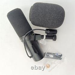 Microphone dynamique SM7DB noir avec préampli intégré pour streaming et enregistrement de podcast