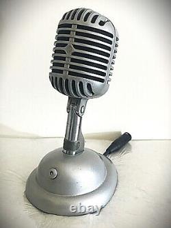 Microphone dynamique Shure 55C des années 1940 restauré, son lisse avec pied et câble