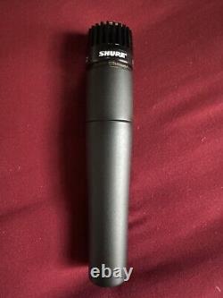 Microphone dynamique Shure Sm57 avec câble de 25 pieds et pied de support