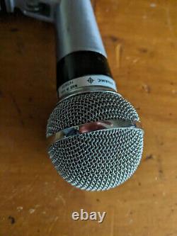 Microphone dynamique Vintage Shure 565s Unisphere I avec câble 4 broches vers XLR