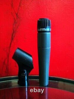 Microphone dynamique cardioïde Shure PE65L des années 1980 avec accessoires SM57