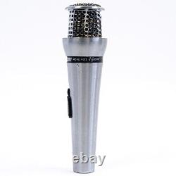 Microphone dynamique cardioïde vintage Shure PE52 au design rétro élégant