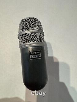 Microphone dynamique supercardioïde Shure Beta 56A pour caisse claire / toms