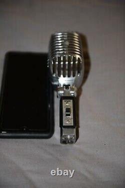 Microphone vocal dynamique UNIDYNE de la série SHURE 55SH II