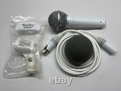 Shure SM48W-LC SM48 Blanc Microphone Rare Édition Limitée avec Pince et Câble XLR Neutrik