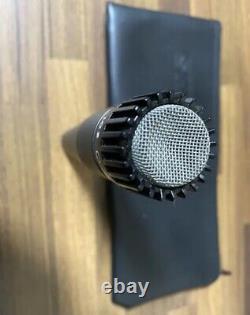 Shure Sm57 Vintage Cardioïde Dynamique Instrument Vocal Microphone Travaillant Au Japon