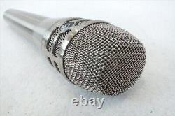 Traduire ce titre en français : Microphone vocal dynamique à main Shure KSM8 Dualdyne, nickel, entièrement fonctionnel, en vente.