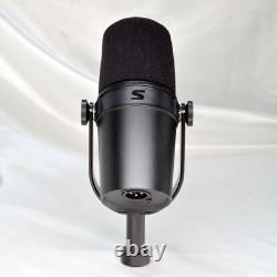 Un Microphone Dynamique Shure Mv7x IL Y A Une Chance Pour Les Modèles D'ish Sm7b Avec
