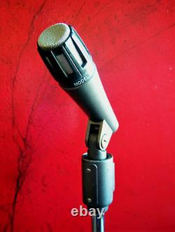 Vintage RARE Microphone dynamique cardioïde Dukane 7A882 des années 1970 avec double Z / Shure SM56